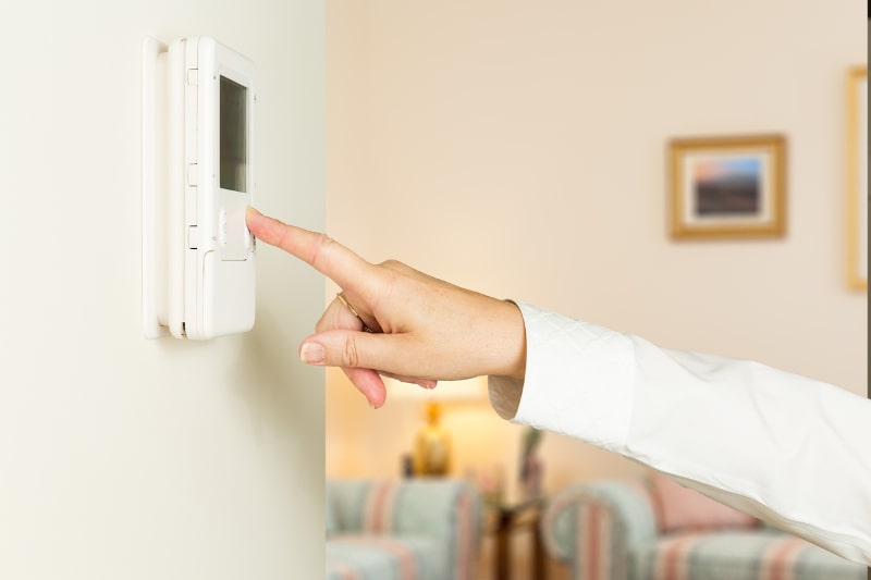 Should You Replace Your HVAC Thermostat in Milton, DE?